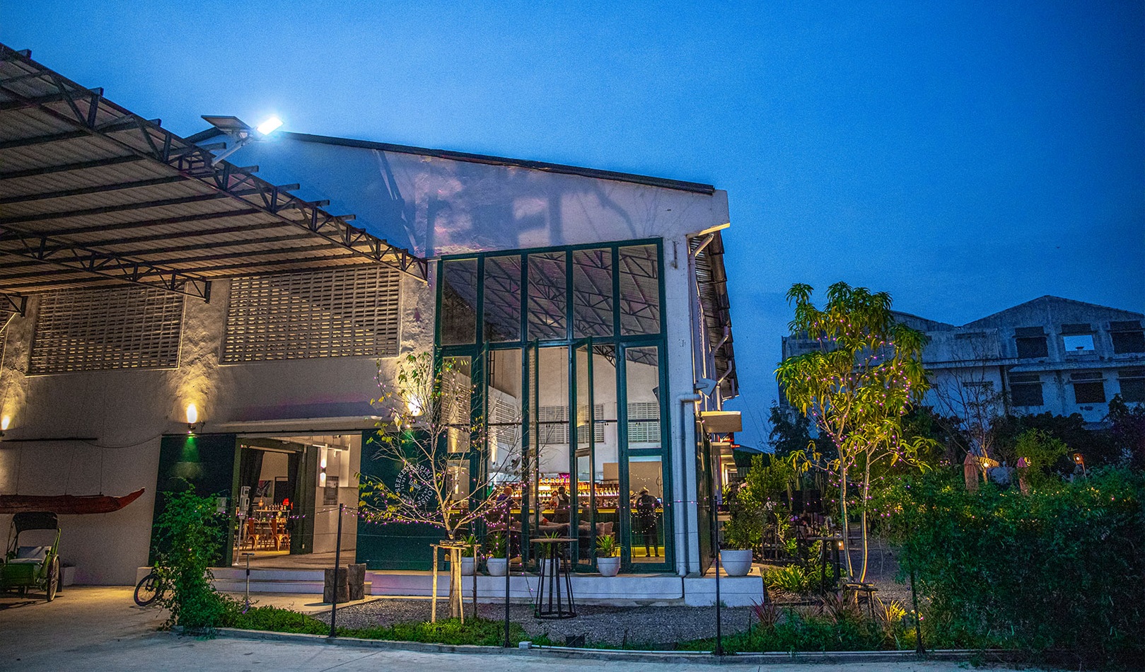 Seekers Spirits – destilerie v Phnom Penhu